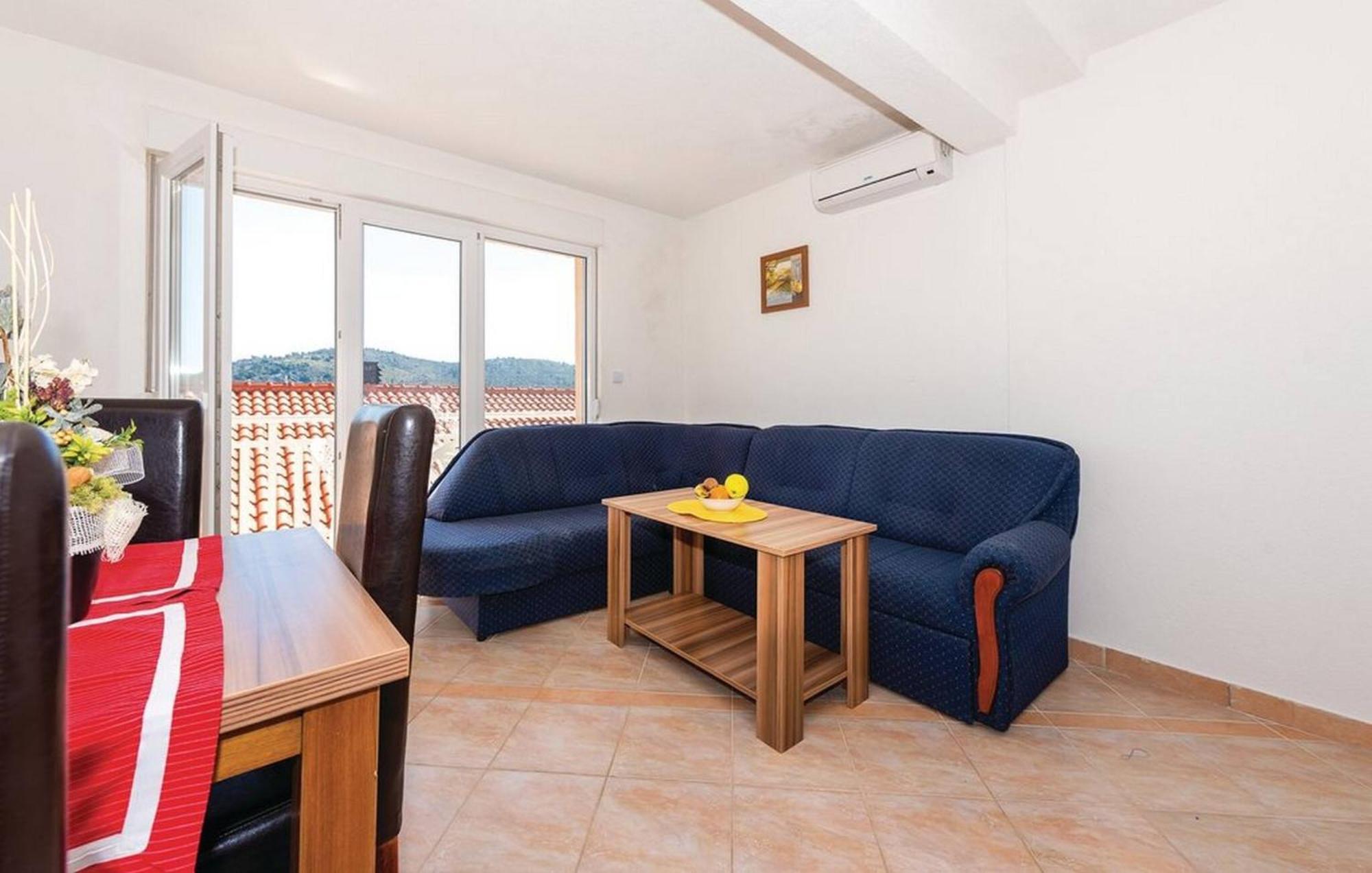 S&G Leko Apartmani Rogoznica Buitenkant foto