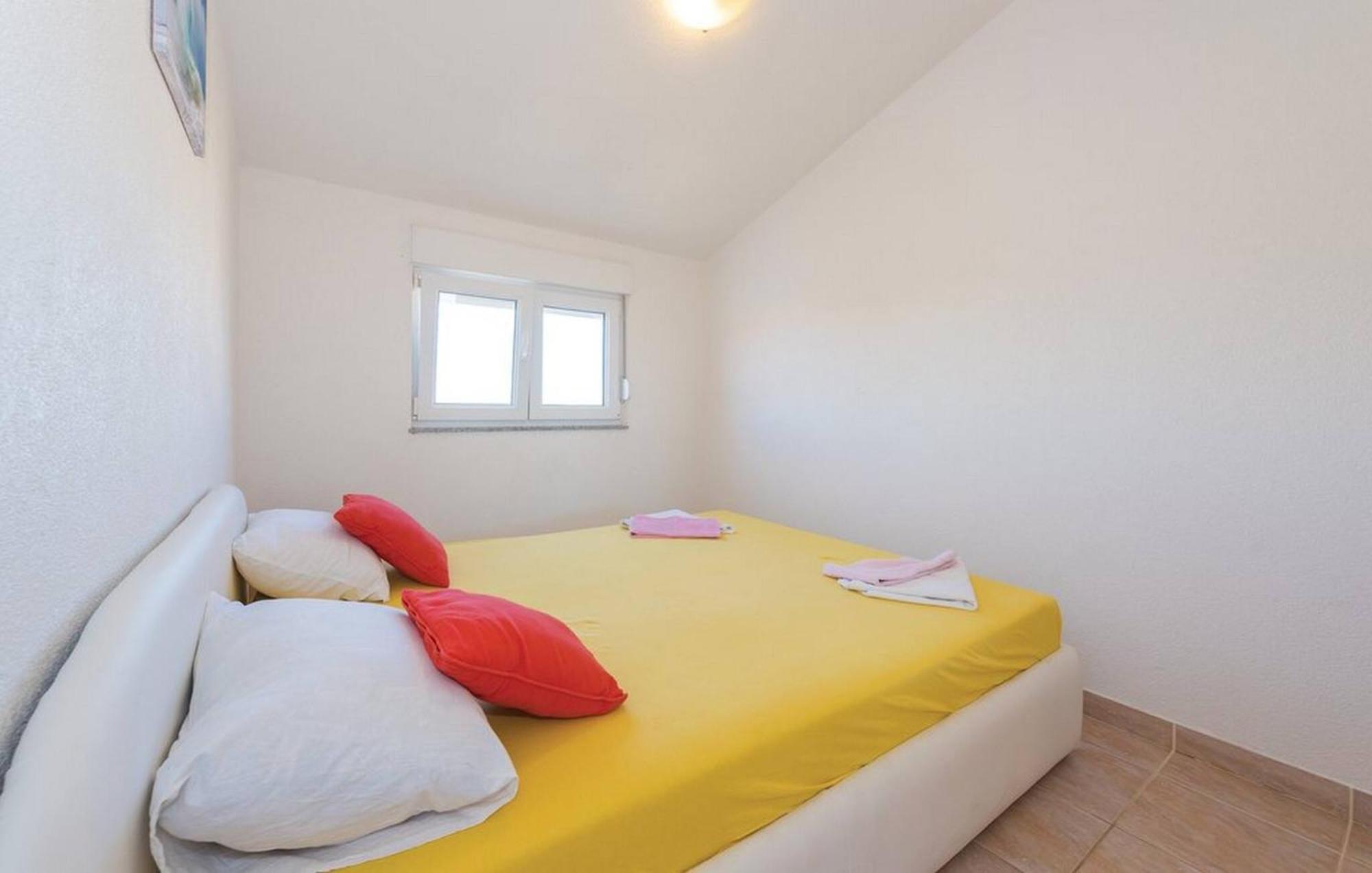 S&G Leko Apartmani Rogoznica Buitenkant foto