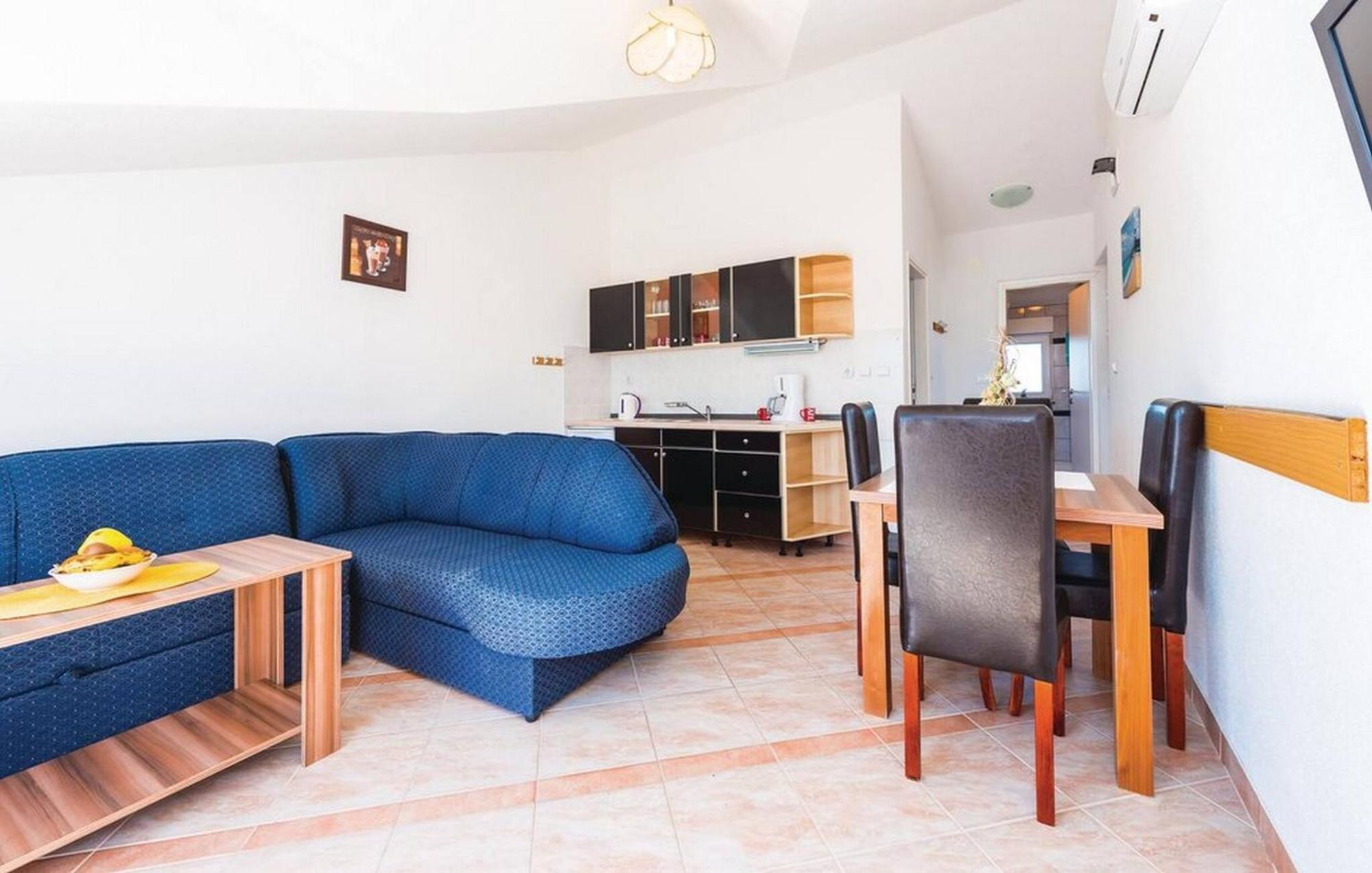 S&G Leko Apartmani Rogoznica Buitenkant foto