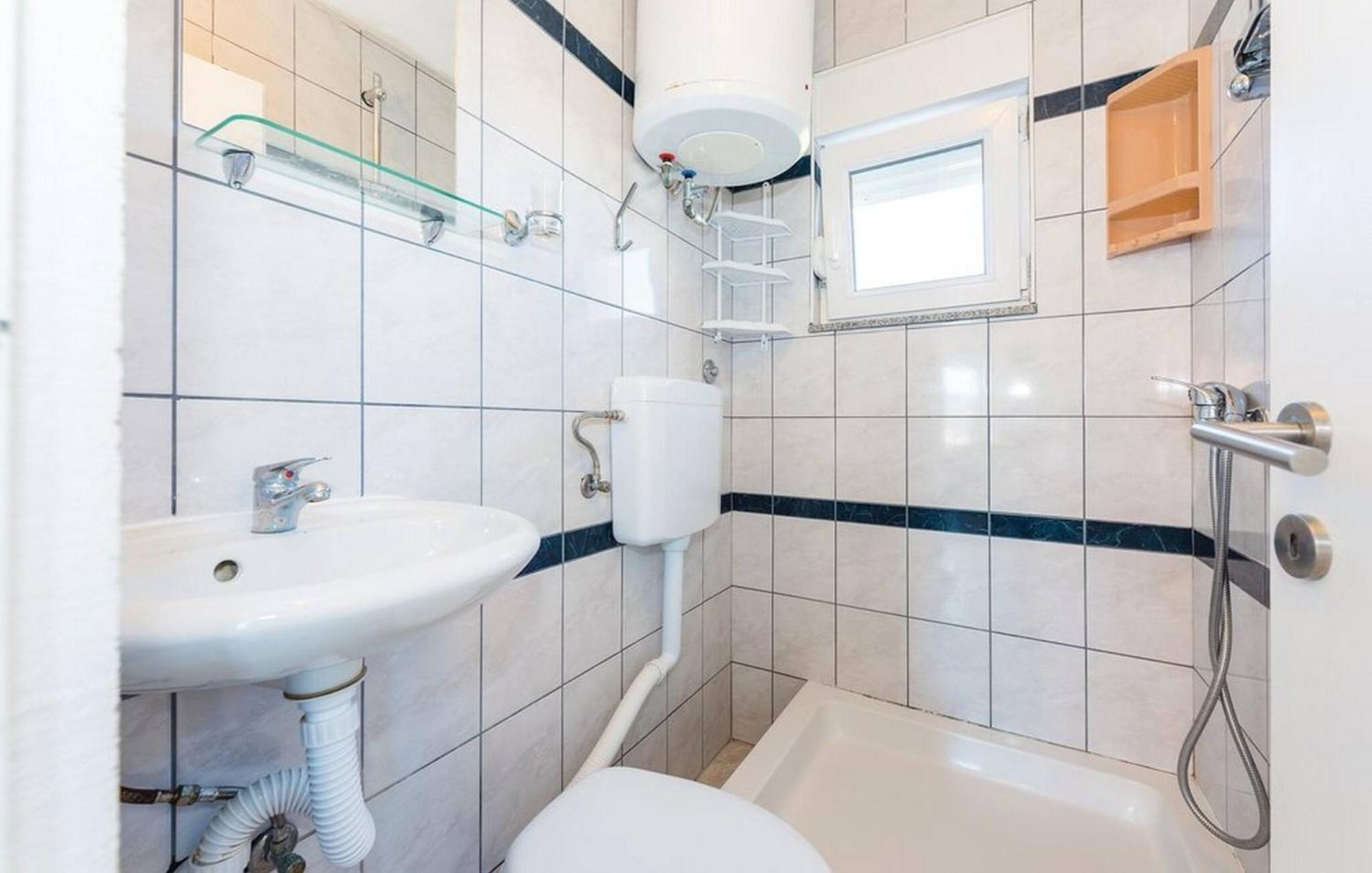 S&G Leko Apartmani Rogoznica Buitenkant foto